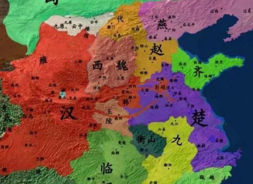 彭城之战项羽为什么能凭三万人击败刘邦五十多万人？